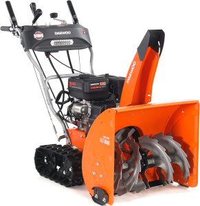 Снегоуборщик Daewoo DAST 8060 Deluxe гусеничный (PRC, 61 см., Daewoo, 220 куб.см., эл/стартер 21В, фара, скорости 6/2, подогрев рукояток, 83 кг.) Снегоуборщик Daewoo DAST 8060 Deluxe гусеничный (PRC, 61 см., Daewoo, 220 куб.см., эл/стартер 21В, фара, скорости 6/2, подогрев рукояток, 83 кг.)