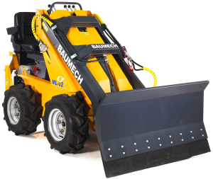 Универсальная машина мини-погрузчик Baumech ML-02 + гидравлический отвал 120 см., с двигателем Zongshen GB460E Универсальная машина мини-погрузчик Baumech ML-02 + гидравлический отвал 120 см., с двигателем Zongshen GB460E